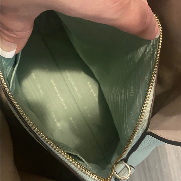 Deco crossbody tote - Picture 16 of 16